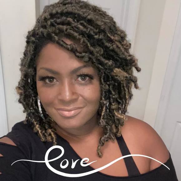 Meet your Posher, Tanesha - Picture 1 of 1